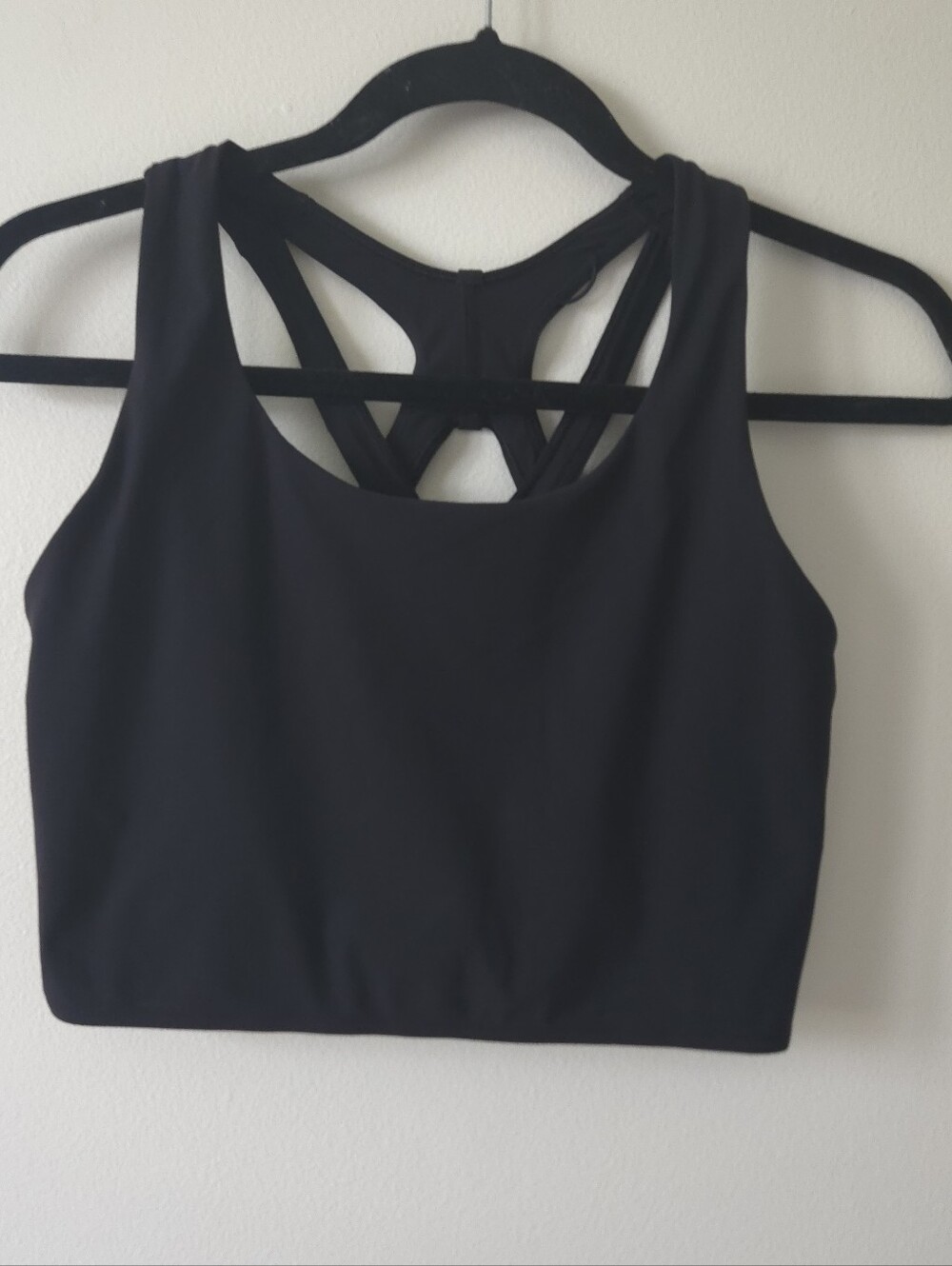 Lululemon Black Invigorate Train Tank Top Strappy Back Pocket Sport Bra Top